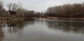 Вода в реках Урал и Сакмара за минувшие сутки поднялась на несколько сантиметров