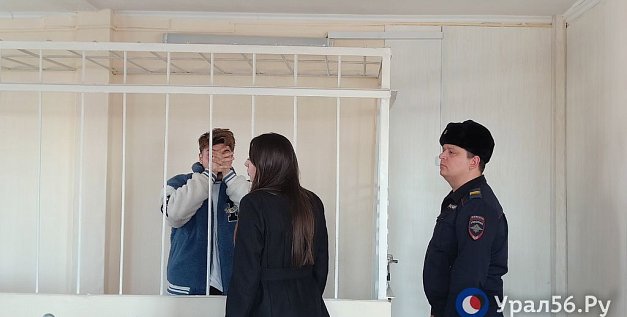 Владелец, администратор и арт-директор скандального клуба Pose в Оренбурге продолжают находиться под арестом в СИЗО
