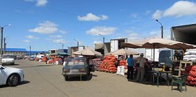Предпринимателям закрытого в Оренбурге рынка «Петровский» предоставят новые места для торговли