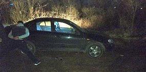 В Оренбурге ОПГ привлекала к занятиям проституцией несовершеннолетних. Покровителем был участковый полиции (фото задержания)