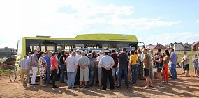 Дмитрий Кулагин встретился с жителями поселка Ростоши, которые обратились к президенту РФ