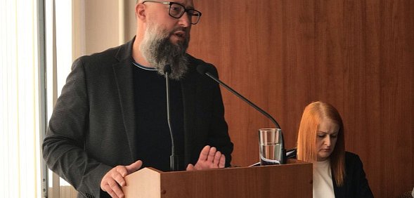 Сервер не работает, мусоровозы ломаются: Почему «Природа» срывает графики вывоза мусора в Орске?