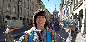 «Может новое руководство не знает, как выглядит гранит»:  российско-швейцарский художник Алекс Долль направил в мэрию Оренбурга кусок гранита для спуска к реке Урал