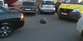 Соцсети: в Оренбурге машина сбила девочку