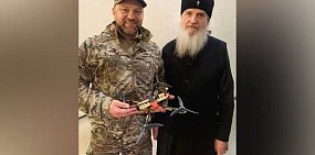Сергей Салмин и митрополит Оренбургский и Саракташский Петр. Источник: Минрег56