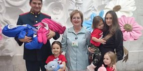 Долгожданный мальчик и 4-я девочка: В семье многодетного участника СВО Константина Яшина из Оренбургской области родилась двойня 