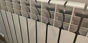 В квартирах домов Оренбурга даже с открытыми форточками сложилась некомфортная температура. Когда отключат отопление?