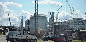 В Орске и Светлом заводы сбрасывали в воздух вредные вещества