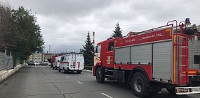 Утром в Орске к проходной ОНОСа были стянуты все спецслужбы