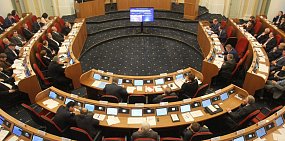 В Оренбургской области будут наказывать за уродование фасадов домов рекламой и не только