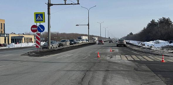 В Оренбургском районе автомобиль сбил двух пешеходов на переходе