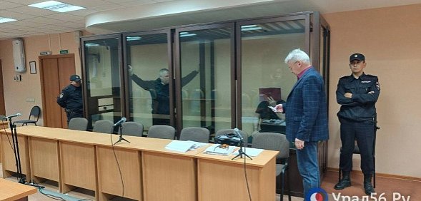 В зале суда перед началом заседания, 20.04.2023