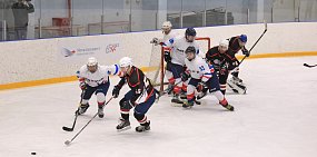 Металлоинвест поддержал проведение товарищеских игр по хоккею на призы Уральской Стали