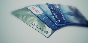 Работодателей, не позволяющих работникам выбрать другой зарплатный банк, будут штрафовать