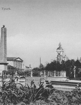 #Ретро56: Александровская колонна