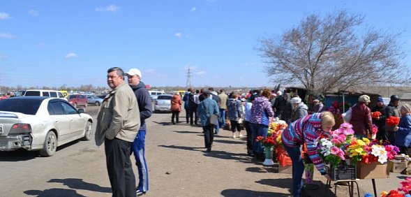На Радоницу и в некоторые дни перед ней въезд на городские кладбища Орска будет закрыт