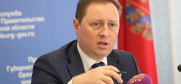 Министр строительства раскритиковал работу администраций Оренбурга и Новотроицка