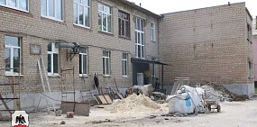 В Орске ремонт д/с №5 в п. Строителей, сильно пострадавшего от паводка 2024 года, выполнили на 30%