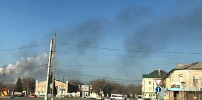 В Орске пожар на одном из промышленных предприятий