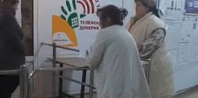 На избирательном участке. Стоп-кадр из видео