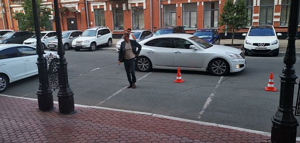 Глава Оренбурга Владимир Ильиных вернулся на работу после месяца отсутствия