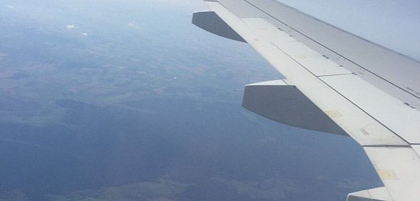 Крыло самолета. Фото из архива 