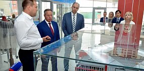 900 млн рублей выделят на строительство второй очереди индустриального парка фабрики «Оренбургский пуховой платок»