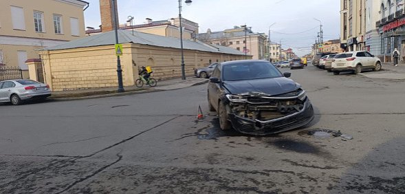 Авария на пересечении улиц Правды и Пролетарской, фото: тг чат Евгения Солнцева