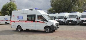 Правительство выделило шесть автомобилей скорой помощи моногородам Оренбургской области 