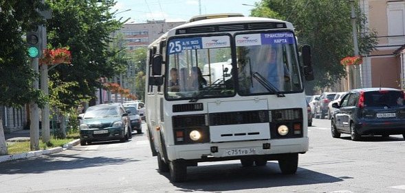 В Оренбурге еще на двух автобусных маршрутах подорожал проезд 