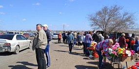 На Радоницу и в некоторые дни перед ней въезд на городские кладбища Орска будет закрыт