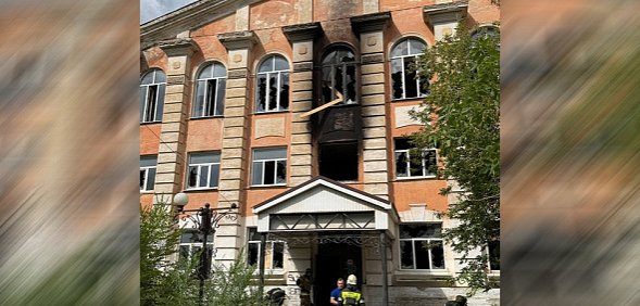 Причиной пожара в здании техникума на пр. Мира в Орске стал поджог