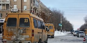 В Орск прибыли 19 новых частных микроавтобусов для ОЗТП, но на маршруты они не выходят. В администрации объяснили причины