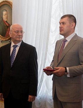 С оренбургского бизнесмена Сергея Чернова четыре банка хотят взыскать 8,8 млрд рублей