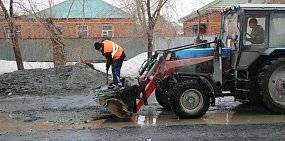 Ямы в Орске обещают подсыпать ежедневно до начала ямочного ремонта
