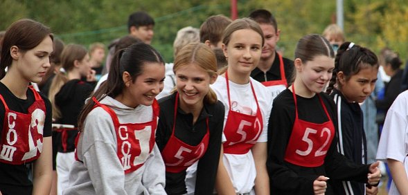 Школьницы на старте