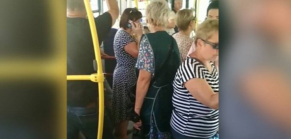 В Оренбурге из-за духоты в новых автобусах люди стали падать в обморок