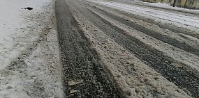 За аварию на трассе из-за снежной колеи житель Оренбурга отсудил более 400 000 рублей