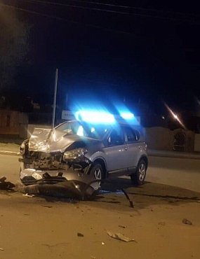 Nissan после столкновения. Фото: Оренбург онлайн / VK