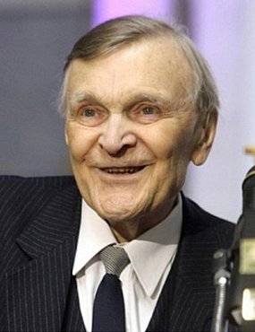 С чего начинал творческий путь писатель-фронтовик из Орска Юрий Бондарев?