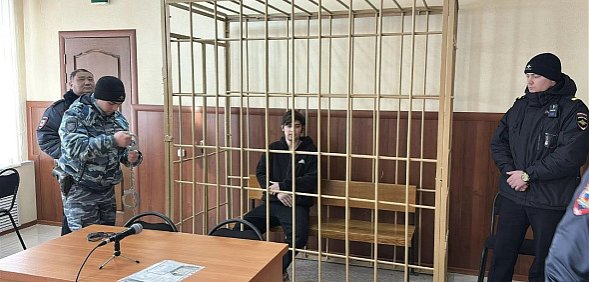 Напавшего с ножом на детский сад в Бугуруслане отправили под стражу на два месяца