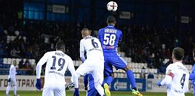 Сегодня ФК «Оренбург» сразится в гостях с ФК «Крылья Советов» (Самара)