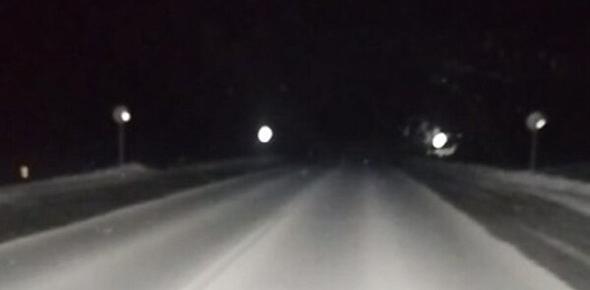 На трассе Оренбург -Орск. Источник: Стоп-кадр из видео очевидцев