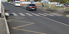 Качество нового асфальта на переулке Днепровском Орска проверяет специальная лаборатория