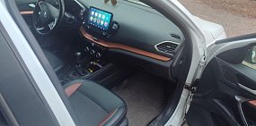 В Орске водитель такси украл у пассажирки сумку с деньгами