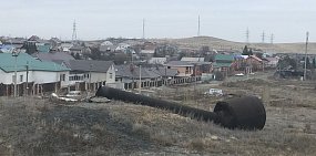 Водонапорная башня в поселке Мостострой Орска так и не дождалась ни ремонта, ни ликвидации