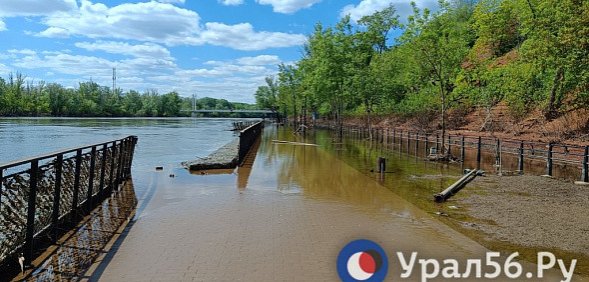 Как новая набережная в Оренбурге пережила паводок? Урал нанес большой ущерб