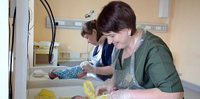 Первая тройня 2023 года, родившаяся в Областном перинатальном центре при ООКБ №2. Фото из архива