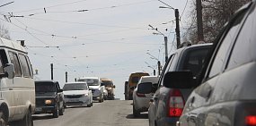 На дорогах России могут появиться электронные дорожные знаки, корректирующие информацию об ограничениях скорости 