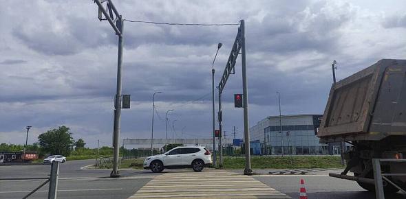В Оренбурге грузовик сбил пешехода на регулируемом переходе